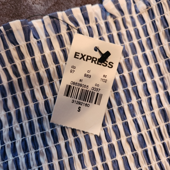 Striped crop top NWT - Picture 2 of 2